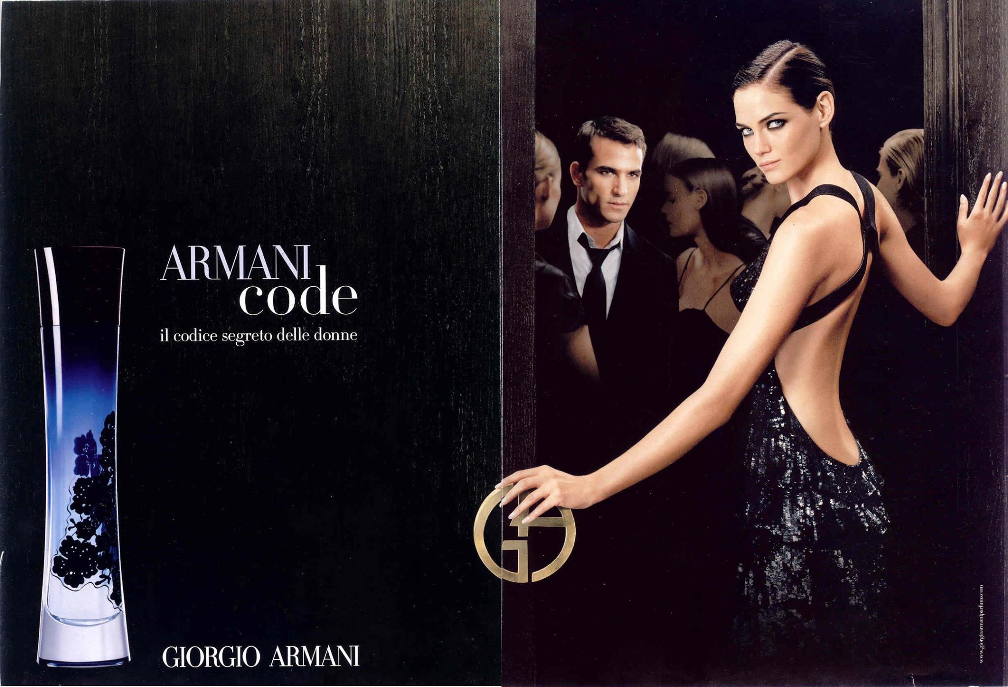Armani Code for Women mankenler afiş gerçek bütün resim k.jpg