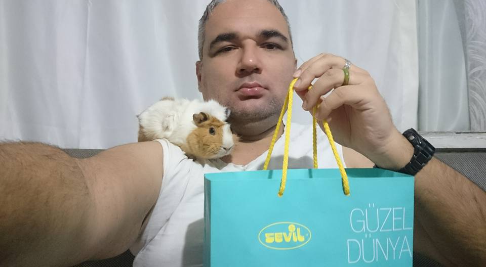 baykal baykalbul sevil parfümeri alışveriş sevil çantası ginepig ile kolsuz fanliya.jpg